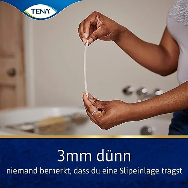 TENA Lights Sensitive Discreet, Monatspaket mit 140 Slipeinlagen, Dreifachschutz vor Auslaufen, Feuchtigkeit und Gerüchen – Bild 3