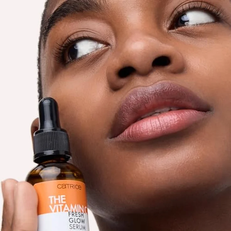 Catrice The Vitamin C Fresh Glow Gesichtsserum, 30 ml, mit aufhellendem Vitamin C und feuchtigkeitsspendender Hyaluronsäure – Bild 5