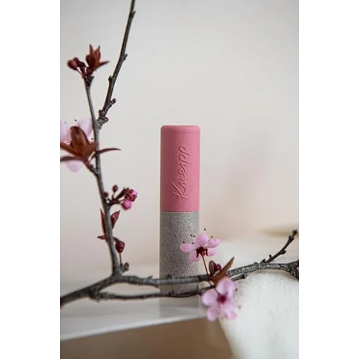 Kneipp Farbige Lippenpflege, Verwöhnende Lippenpflege mit Bio-Sheabutter und Vitamin E, Rosa, 3,5 g – Bild 4