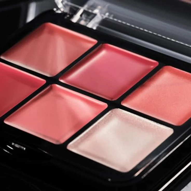 Catrice Blur Balm Rouge Palette 010 Blush Blindness, 6 g, veganes Rouge für natürliche Wangenröte und Gesichtskonturierung – Bild 7