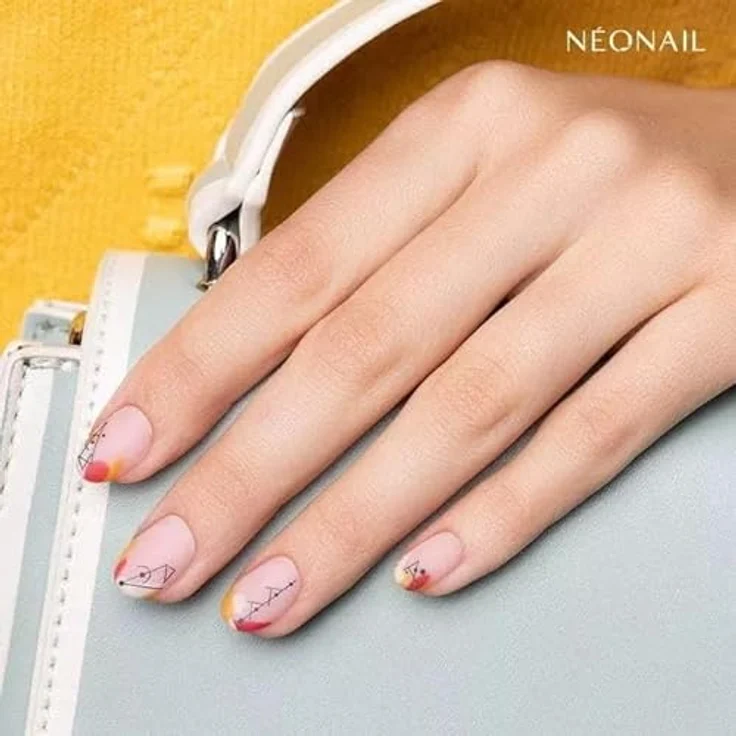 NÉONAIL UV Nagellack 7,2 ml - Rot - Spread Love - Stark pigmentierter Gel-Lack mit hoher Deckkraft und langanhaltender Maniküre bis zu 21 Tage – Bild 5