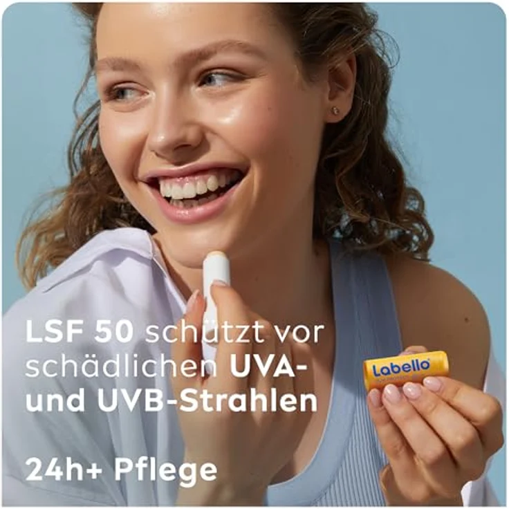 Labello Sun Protect LSF 50, wasserfeste Lippenpflege mit Sheabutter, Vitaminen und natürlichen Ölen, 4,8 g – Bild 2