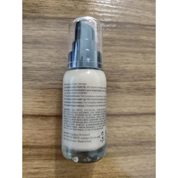 Essence Fresh & Fit Vitamin Complex Foundation 30 ml fresh almond – Bild 4