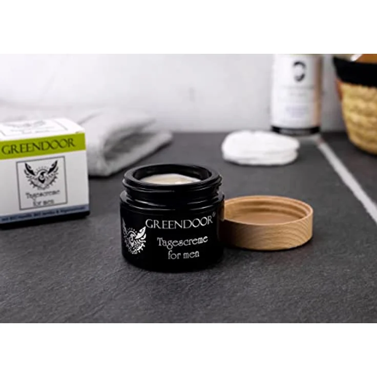 GREENDOOR Naturkosmetik Tagescreme für Männer 50ml vegan, zieht schnell ein, schützt, fettet nicht, Feuchtigkeitscreme Gesicht - mit Alge, Bio Jambu – Bild 3