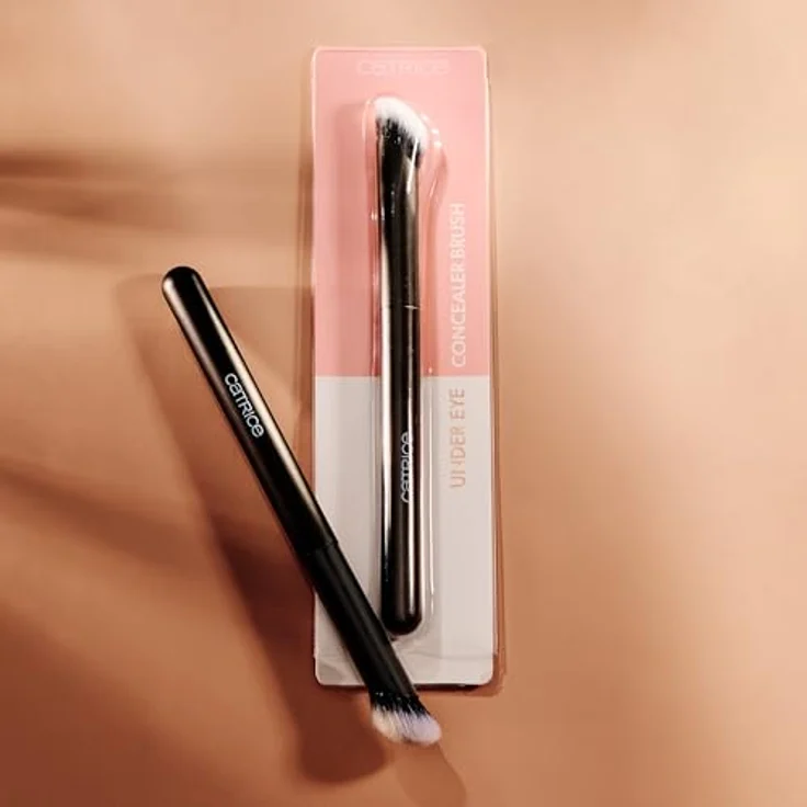 CATRICE Under Eye Concealer Brush, präziser Concealerpinsel für flüssige und cremige Texturen, schwarzer Griff – Bild 6