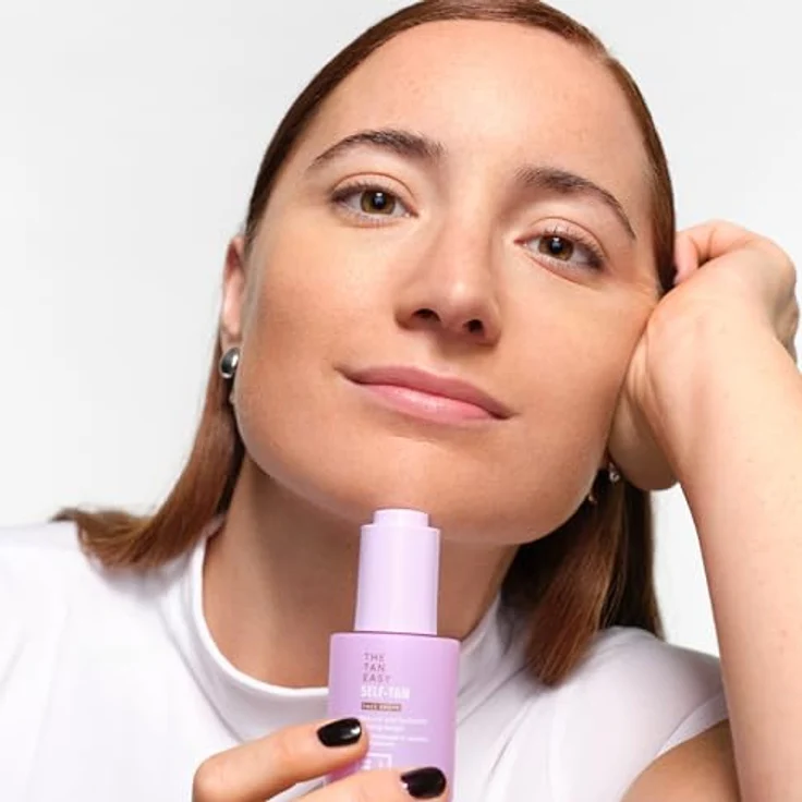 3INA The Tan Easy Self-Tan Face Drops, 30 ml Selbstbräuner für das Gesicht, vegan, für empfindliche Haut – Bild 6