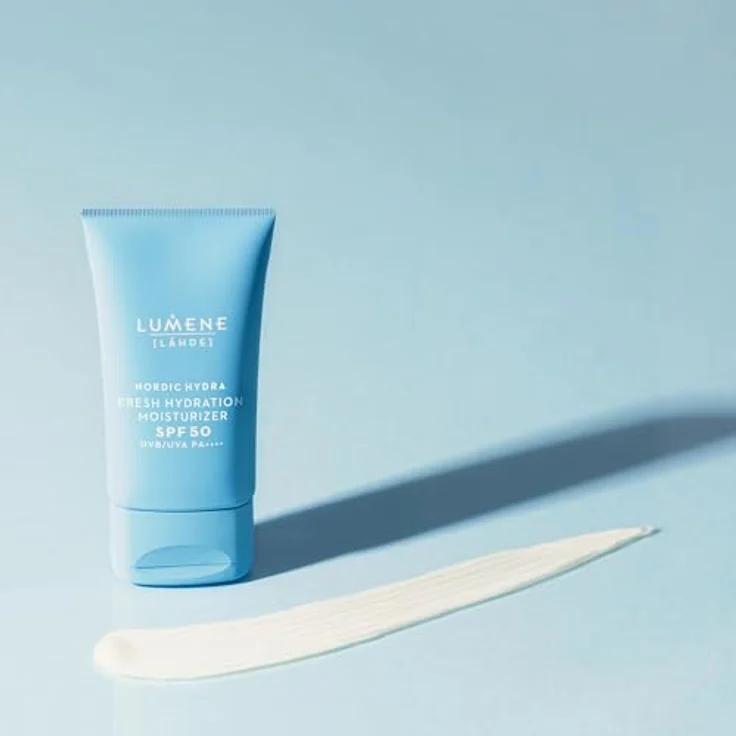 LUMENE Nordic Hydra [LÄHDE] Leichte Feuchtigkeitscreme mit SPF50 und PA++++ Gegen UVB/UVA-Strahlen, Vegan 50 ml, Hautpflege für intensive Feuchtigkeit und Sonnenschutz – Bild 4