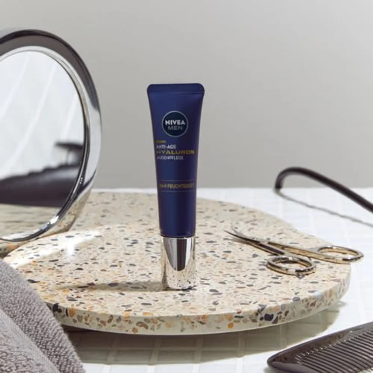 NIVEA MEN Anti-Age Hyaluron Augenpflege, straffende Augencreme gegen Falten und Augenringe, feuchtigkeitsspendende Augenpflege mit Hyaluron (15 ml) – Bild 4