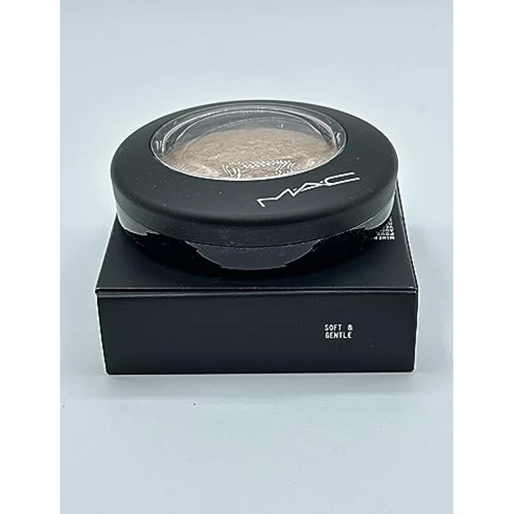 MAC Mineralize Skinfinish Soft & Gentle 10 g - Preisvergleich – Bild 4