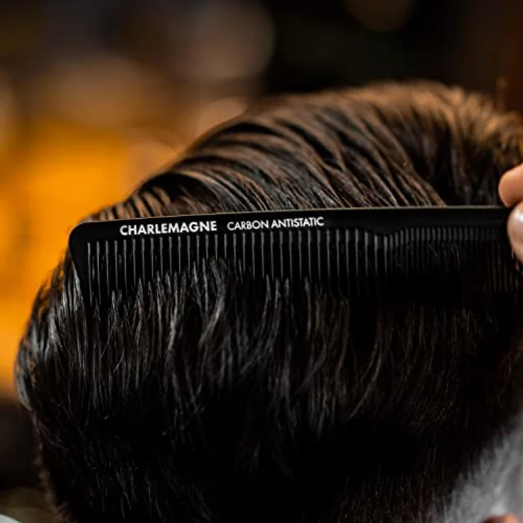 Charlemagne Carbon-Haarkamm, 18 cm Feinzahn, antistatisches Finish, bruchsicherer Herrenkamm, kompakte Größe, ideal für Haar- und Bartstyling – Bild 2