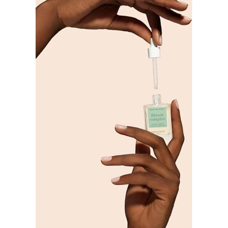 Manucurist Green Komplett-Serum für Nägel und Nagelhaut, 86,5% bio-basiert, 15ml – Bild 2