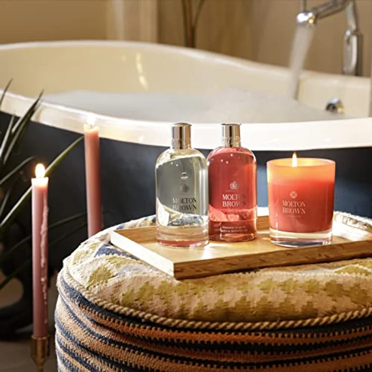 Molton Brown Heavenly Gingerlily Bade- und Duschgel 300ml – Bild 5