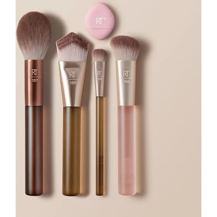 Real Techniques New Nudes Blurred Base Kit, Make-up Pinselset mit 5 hochwertigen Pinseln und veganem Schwämmchen – Bild 6