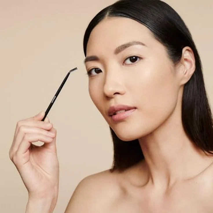 Catrice Lift Up Abgeschrägter Wimpernpinsel, Präzisionspinsel für müheloses Make-up, vegan – Bild 3