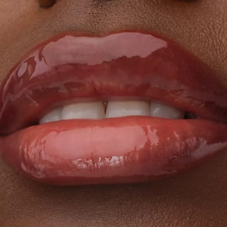 Catrice Shine Supreme Lippenöl, 4 ml mit nahrhaftem Effekt in Farbton 040 Cherry Lush, spendet Feuchtigkeit und verleiht langen Glanz – Bild 4