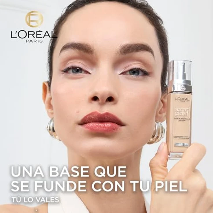 L'Oréal Paris Accord Perfait Flüssige Foundation, 24 Stunden Feuchtigkeit, mit Hyaluronsäure, Goldbeige (3.D), für alle Hauttypen, 30 ml – Bild 2
