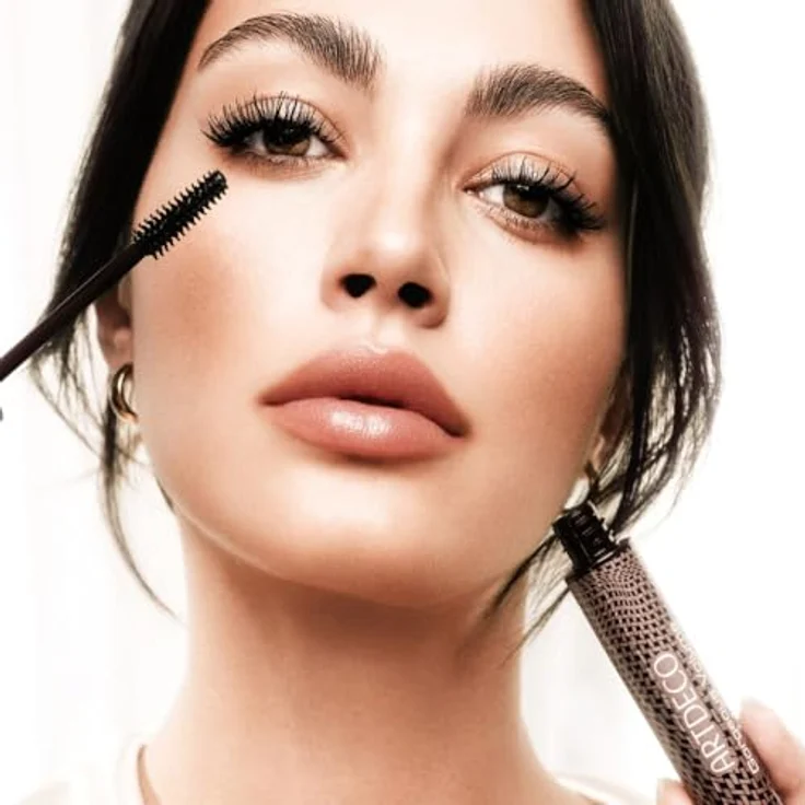 ARTDECO Gorgeous Volume Mascara, Schwarze Mascara mit Reservoir-Bürste für sofortiges Volumen, 14 ml – Bild 4