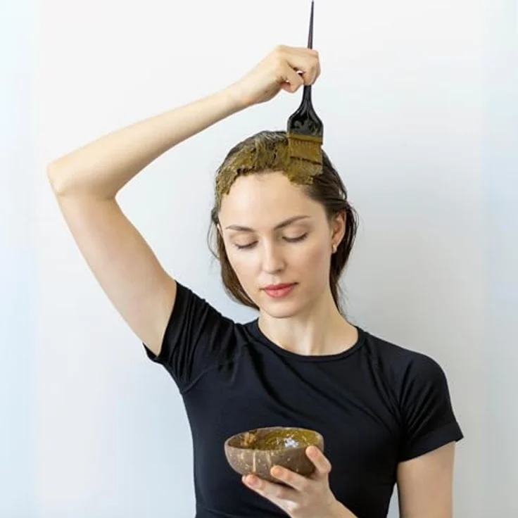 SANTE Naturkosmetik 100% Pflanzenhaarfarbe Pulver 04 Terra, vegane Haar-Coloration mit Bio-Henna & Cassia, natürliche Grauabdeckung, 3-Fach Pflegekomplex, 100g – Bild 5