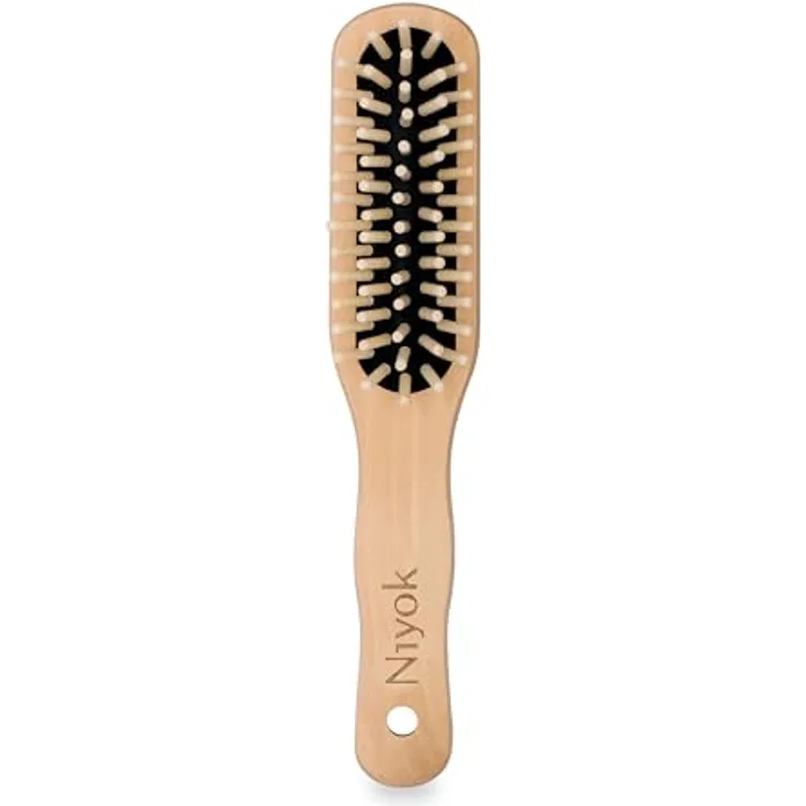 Niyok® Längliche Holz-Haarbürste • Natur Holz Bürste mit Holznoppen • Holzbürste für alle Haartypen • Nachhaltige Haarbürste aus Buchenholz • Vegan, nachhaltig & plastikfrei