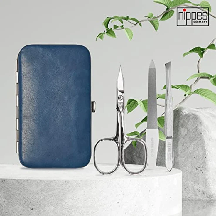 nippes Solingen Maniküre Set Vintage, 3-teilig, Antik Rindsleder Nagelset mit Rahmen, weiches Wildleder innen, Made in Germany, Nagelpflege Set mit Nagelschere, Pinzette und Nagelfeile, vernickelt – Bild 2