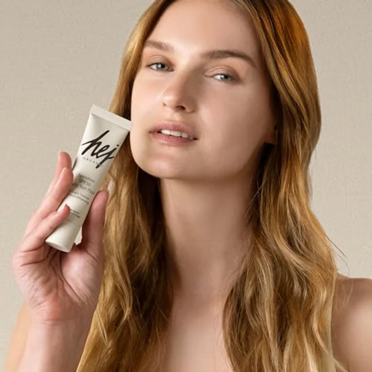 HEJ ORGANIC Sensitive Tagescreme LSF 50 (50ml) – Mineralischer Sonnenschutz für empfindliche Haut mit Hanföl & Kamille, 100% Naturkosmetik, zieht schnell ein – ohne Weißeffekt – Bild 5