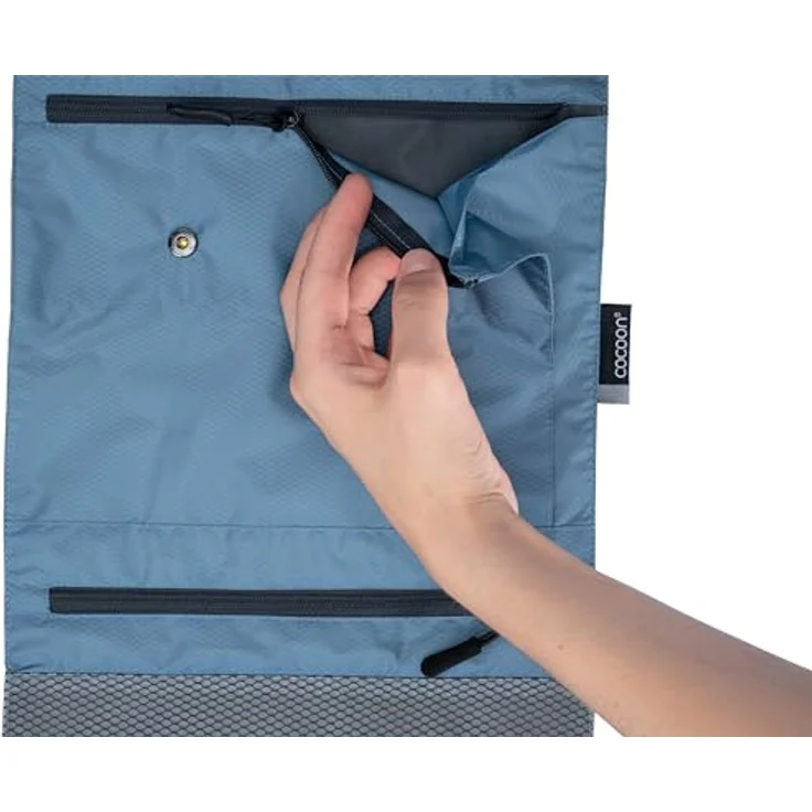 Cocoon Hanging Toiletry Kit Minimalist Light, Necessaire, wasserdicht, schwarz, mit 4 Fächern und Aufhängehaken – Bild 8