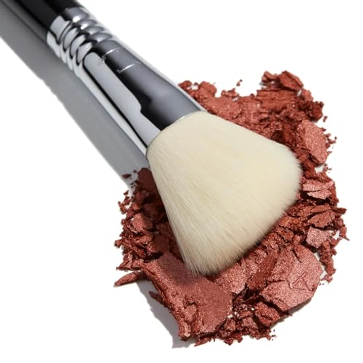 Sigma Beauty F40, Großer abgewinkelter Konturpinsel für Rouge und Bronzer, vegan, hypoallergen, synthetische Fasern – Bild 4