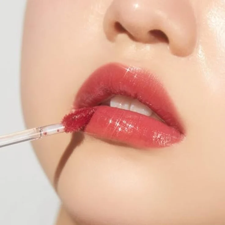 Unleashia Non-Sticky Dazzle Tint, langlebiger Lipgloss mit feuchtigkeitsspendender Pflege, Farbton NO.4 Humming, 7.6 g – Bild 2