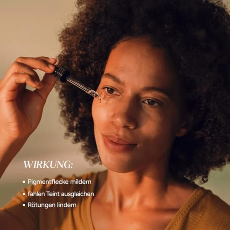 Junglück Vitamin C Sensitiv Serum, 30 ml Gesichtsserum mit 5% Vitamin C und Cica-Extrakt, Weiss – Bild 2