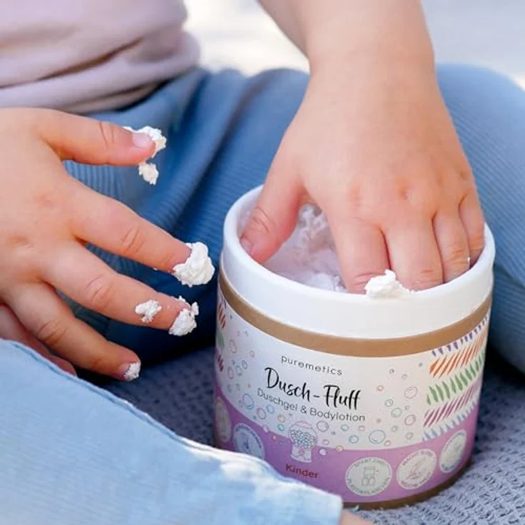 puremetics 3in1 Dusch-Fluff für Kinder, veganes Duschgel und Seife mit fruchtigem Kaugummi-Duft, 200 g – Bild 5