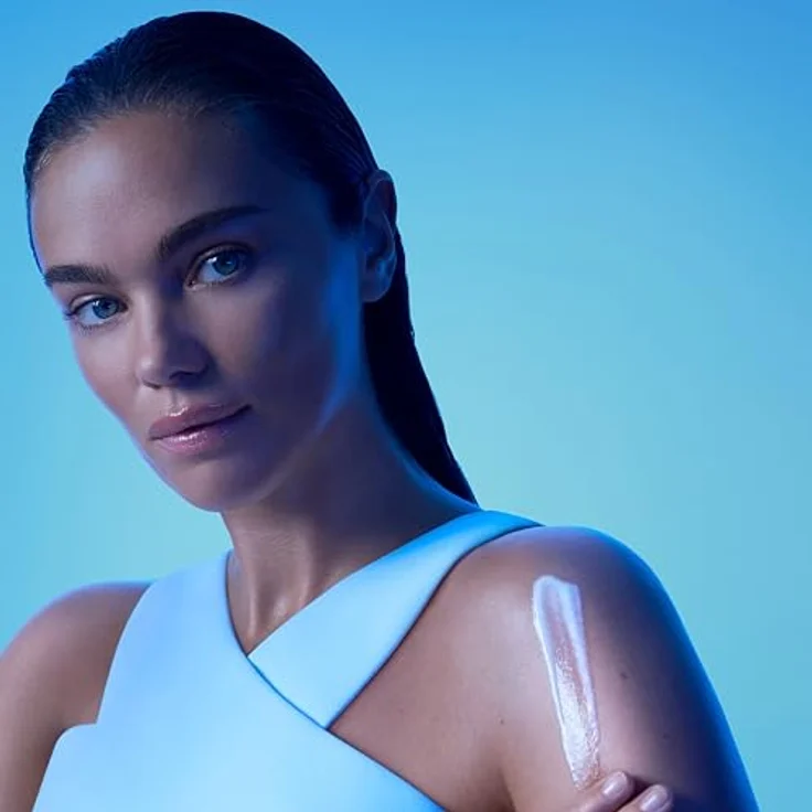 Biotherm Lait Corporel L'Original, feuchtigkeitsspendende Körperlotion mit Life Plankton für geschmeidige Haut, sanfte Körperpflege mit zartem Duft für hydratisierte Haut, 200 ml – Bild 5