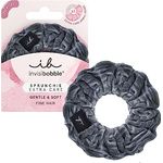 invisibobble Haargummi Extra Care Grau Scrunchie Soft as Silk, Haargummis starker Halt für Mädchen & Damen, Scrunchies Samt Grau, designed im Herzen Münchens