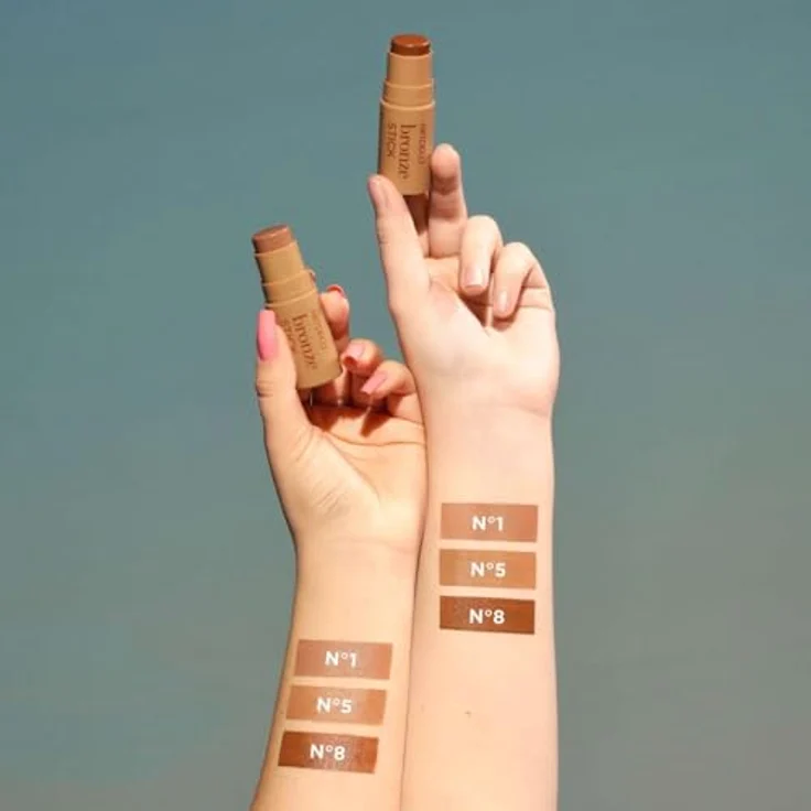 ARTDECO Bronze Stick, Creme-Bronzer in Stiftform für einen gebräunten Teint, 4,5 g – Praktisches Handtaschenformat mit cremiger Textur für nahtloses Finish – Bild 4