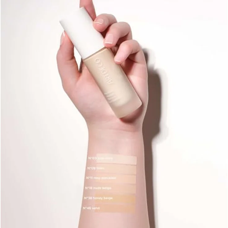 ARTDECO Perfect Matte Serum Foundation - Langanhaltende, pflegende Foundation mit seidig mattem Finish - 1 x 20 ml – Bild 4