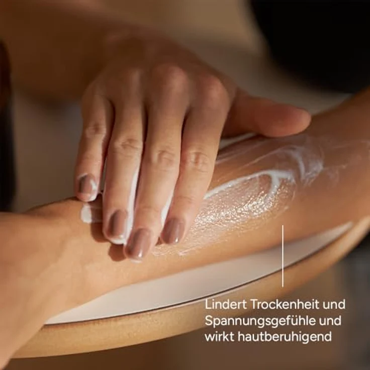 junglück Hyaluron Bodylotion 240ml, vegane Lotion mit Orangenblüten-Duft, feuchtigkeitsspendend für trockene Haut – Bild 4
