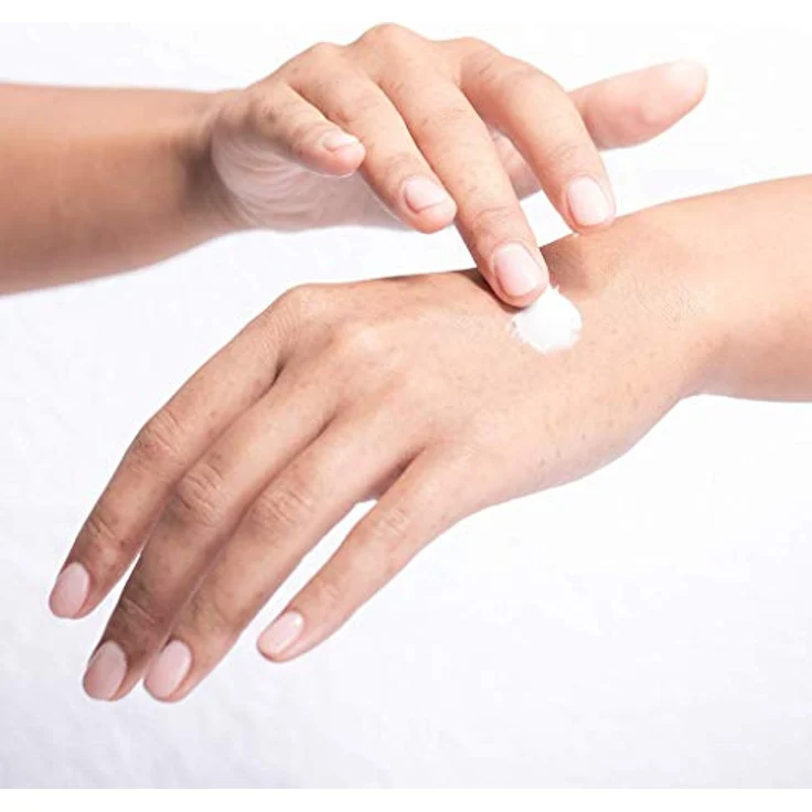 numis med Handcreme mit 10% Urea - Hautberuhigende Hand Creme für sehr trockene & strapazierte Hände - vegane Hautpflege ohne Silikone, Parabene & Mineralöl (1x 75 ml) – Bild 2