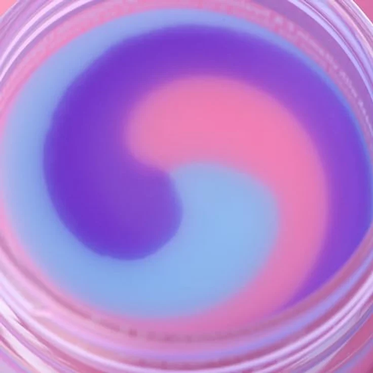 essence LIP swirl Lippenkur, feuchtigkeitsspendende Lippenmaske mit nahrhaftem Effekt, 8 g – Bild 6