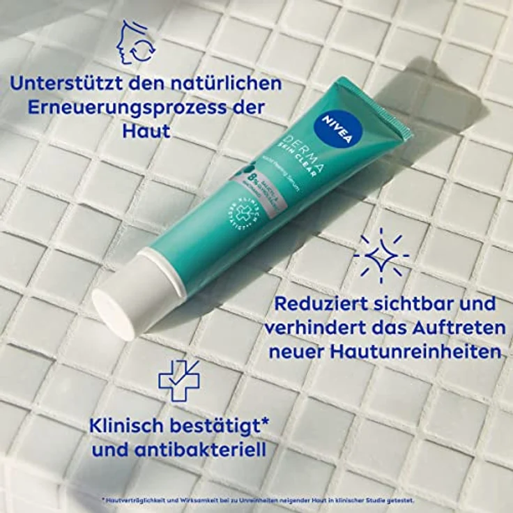 NIVEA Derma Skin Clear Nacht Peeling Serum (40 ml), Anti Pickel Serum für ein sichtbar verbessertes Hautbild, reinigendes und hautbildverfeinerndes BHA & AHA Peeling mit Niacinamid – Bild 2