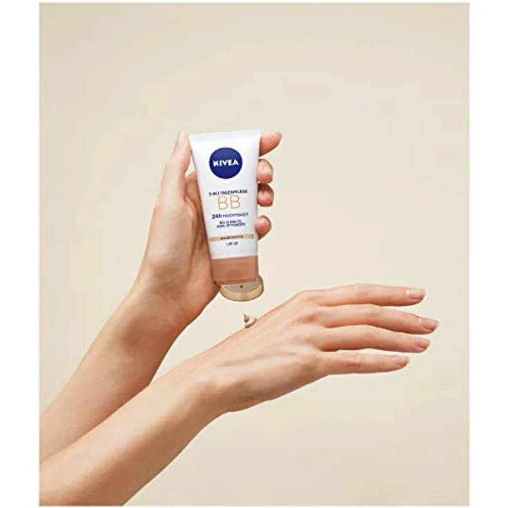 Nivea Gesichtspflege Tagespflege Bb Cream 5 In 1 Blemish Balm Hell (Lsf 20) 50 ml Tagespflege für Damen und Herren – Bild 5