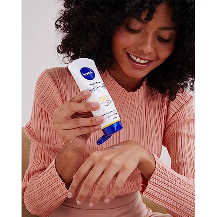 NIVEA Q10 Anti-Age Care Handcreme, 100 ml, feuchtigkeitsspendend, regeneriert die Haut, für Damen – Bild 5