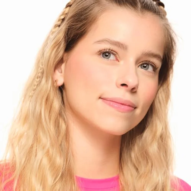 essence Soft Touch Creme-Rouge Farbton 40 Blushing Berry, Rouge mit leichter Textur, 5 g – Bild 4