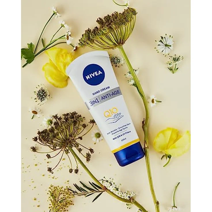 NIVEA Q10 Anti-Age Care Handcreme, 100 ml, feuchtigkeitsspendend, regeneriert die Haut, für Damen – Bild 4