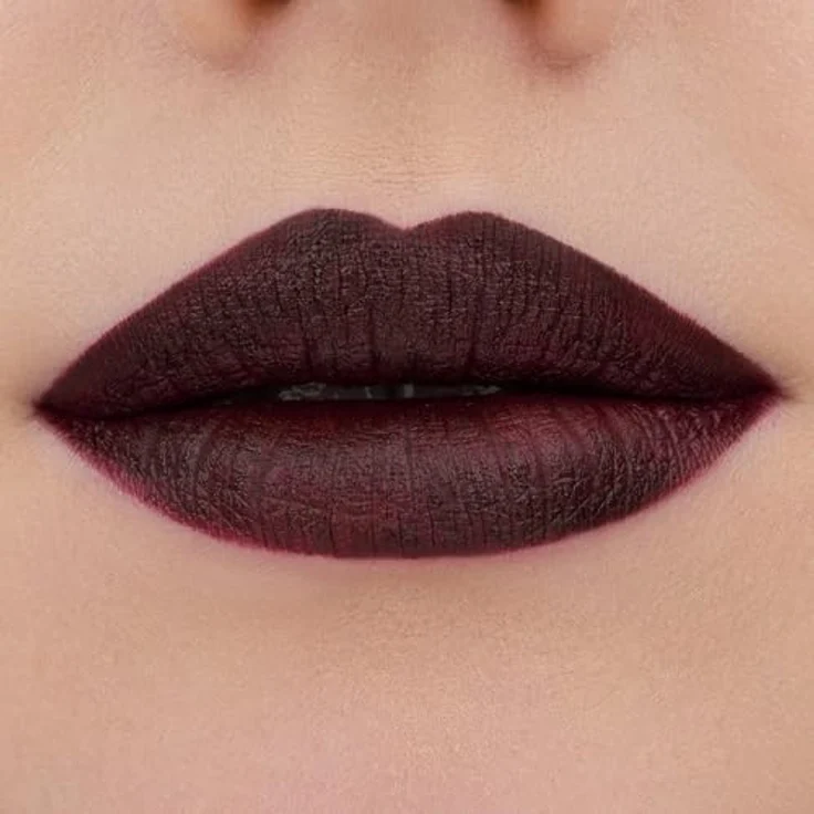 essence hydra MATTE lipstick, Nr. 412, Violett, feuchtigkeitsspendend, langanhaltend, pflegend, matt, vegan, ohne Konservierungsstoffe, ohne Parabene, ohne Mikroplastikpartikel, 1er Pack (3.5g) – Bild 3
