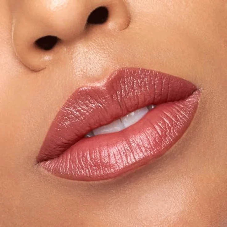 L'Oréal Paris Color Riche Satin Nude Lippenstift, 12 Stunden Feuchtigkeit, 75% pflegende Inhaltsstoffe, Farbe: 635 Worth It Medium, 4 g – Bild 3