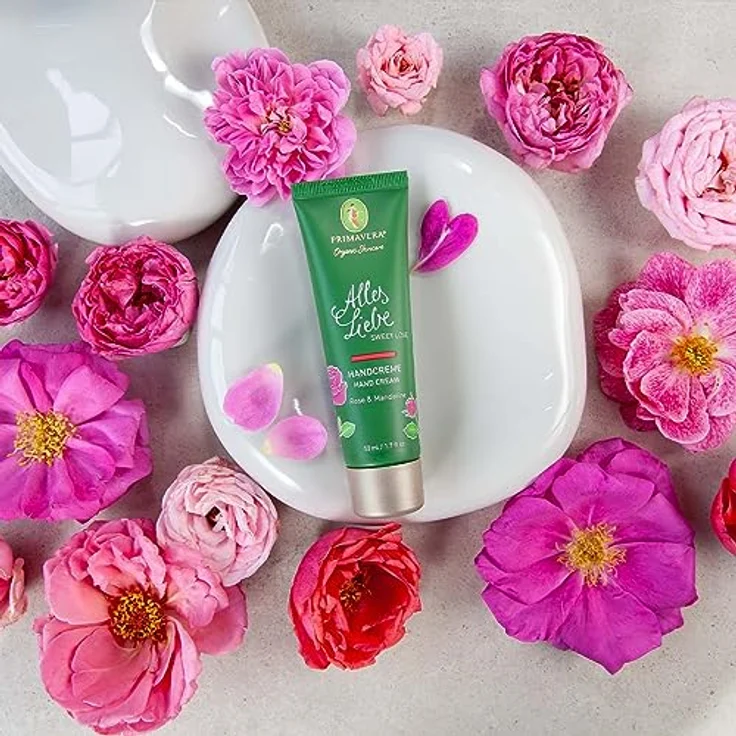 Primavera Alles Liebe Handcreme, 50 ml, mit Bio-Mandelöl und Bio-Cupuacu-Butter, natürliche Hautpflege für Damen – Bild 2