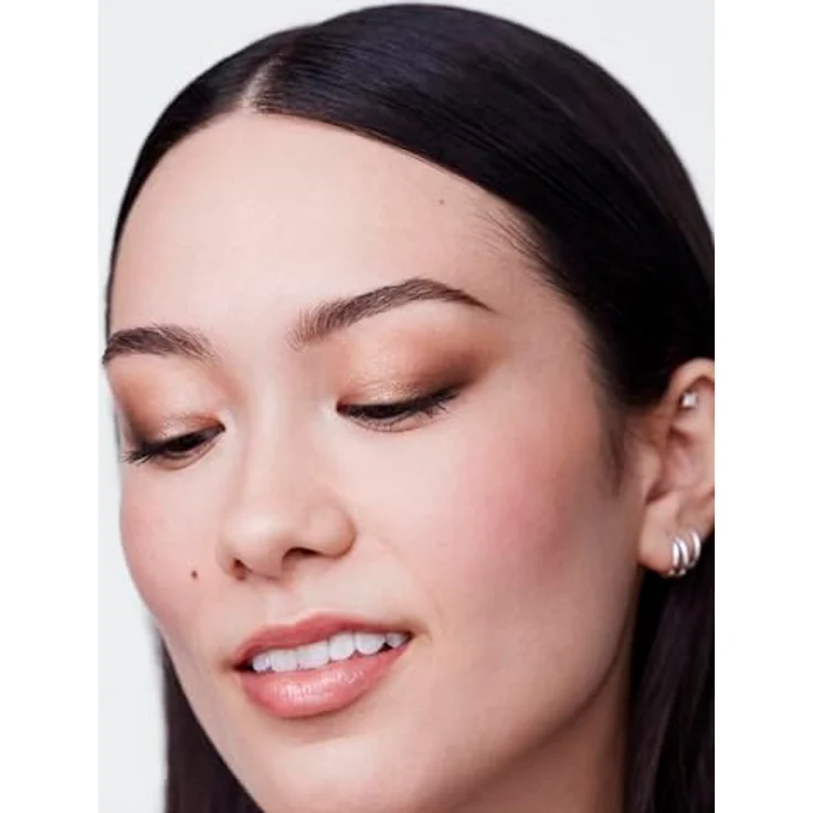 Clinique High Impact Shadow Play™ Shadow & Definer Lidschatten-Stift Duo, Farbton Café Au Lait, 1,9 g mit langanhaltender Farbabdeckung und einfacher Blendbarkeit – Bild 6