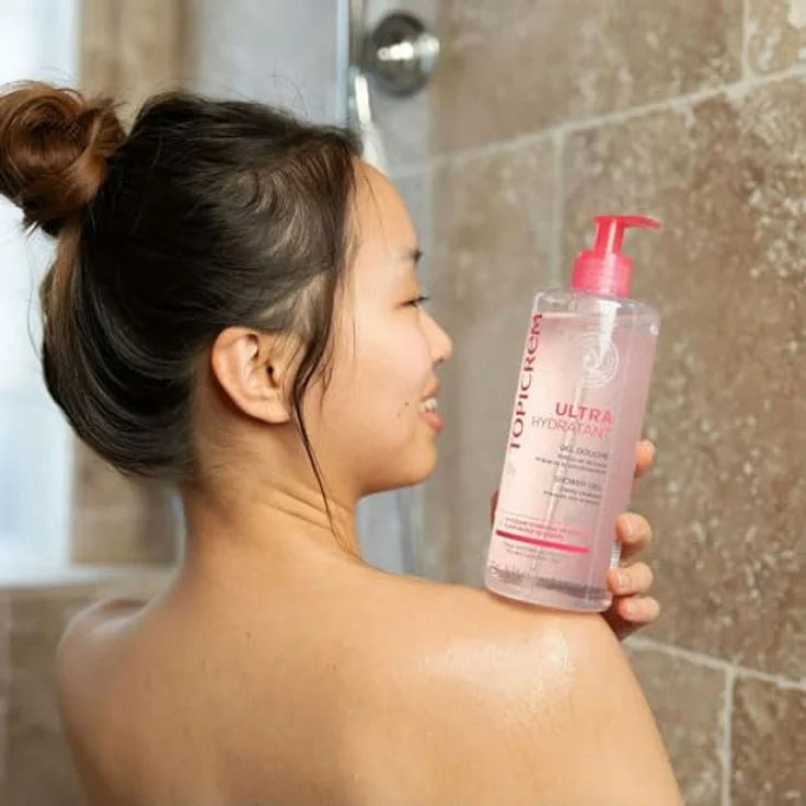 Topicrem Gel Body Care Ultra-Hydratant Gentle Cleansing Gel 500 ml mit feuchtigkeitsspendender Wirkung für trockene Haut – Bild 2