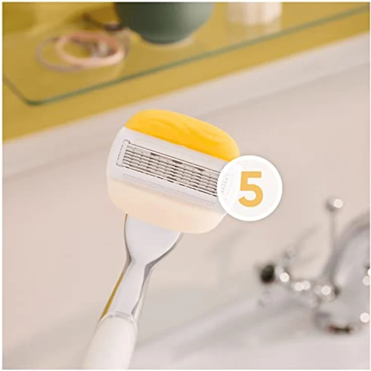 Gillette Venus ComfortGlide mit Olay Rasierer + 2-in-1-Rasierklingen mit Rasierschaumstreifen – Bild 5