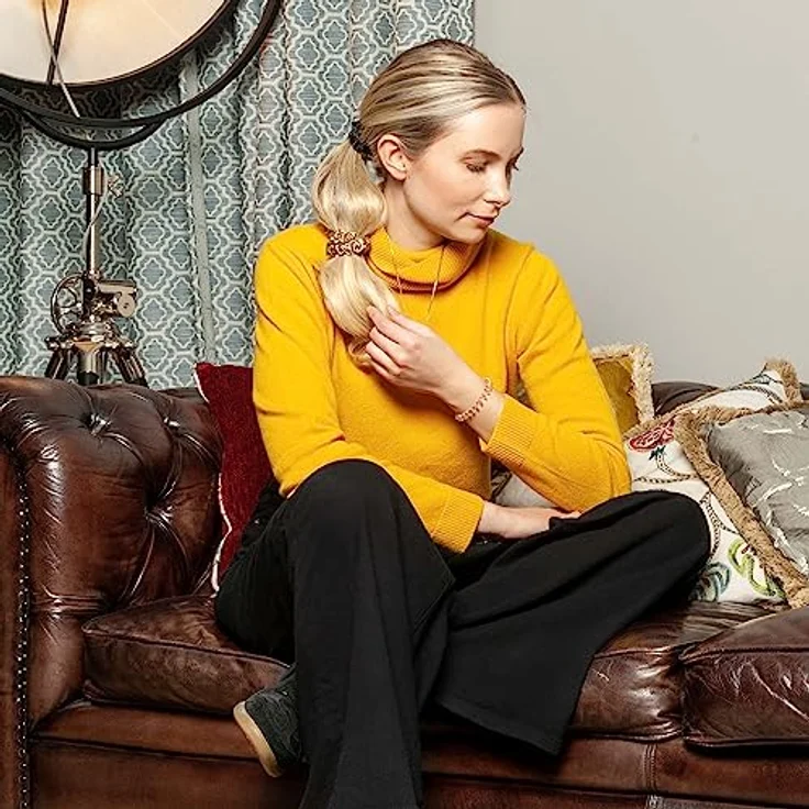 invisibobble Sprunchie Slim Schwarz Gold I 2x Stoff Haargummis gold schwarz für Mädchen & Damen I kein verknoten, starker Halt, haarschonend I Scrunchie Haargummi designed im Herzen Münchens – Bild 3