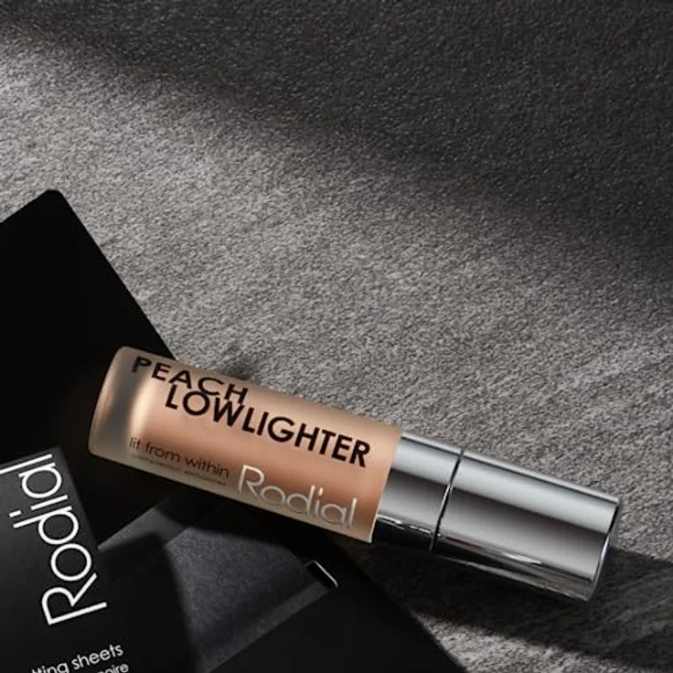 Rodial Peach Lowlighter, Cremiger Highlighter zur Kaschierung von Hautmakeln, 5,5 ml – Bild 7